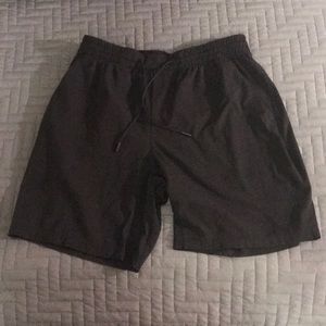 Men’s LuluLemon Pace Breaker 9” Shorts
